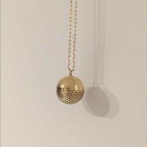 The Pomander Ball Necklace